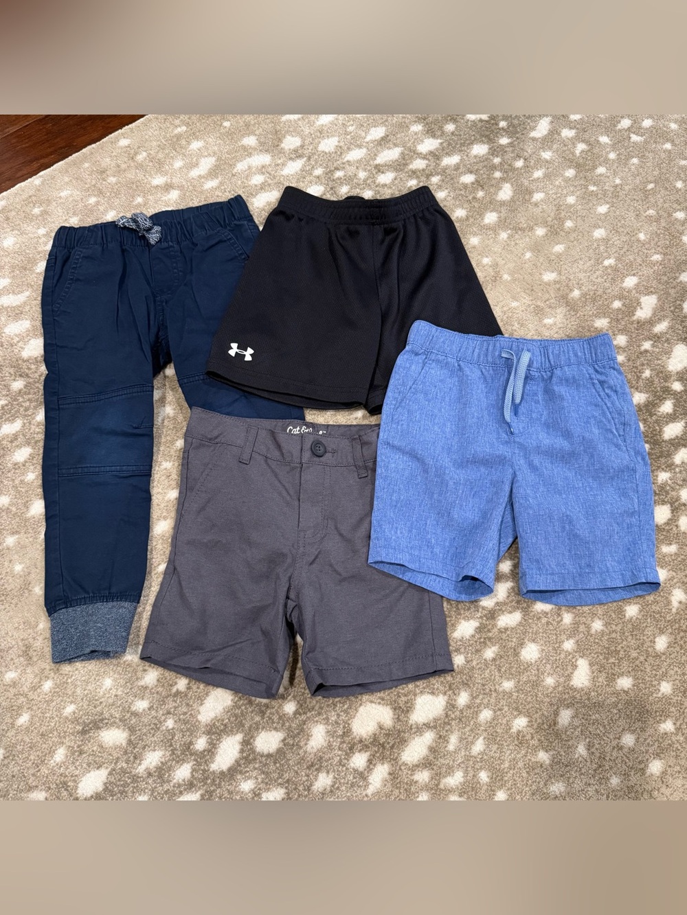 Boys Bundle (4) Casual everyday Bottoms. Size 3T